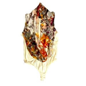 BeBe Deep V Floral + Cream Bodysuit